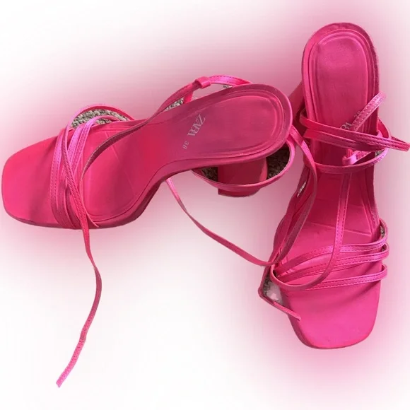 ZARA Platform Heels - Picture 3 of 4